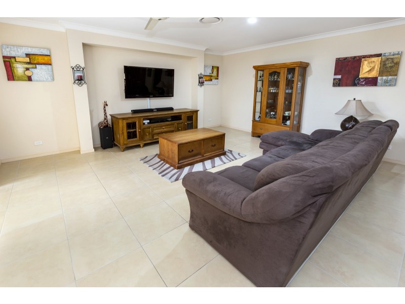 14 Hideaway Close, Narangba QLD 4504