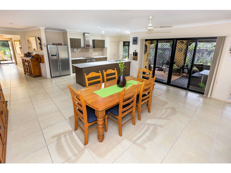 14 Hideaway Close, Narangba QLD 4504