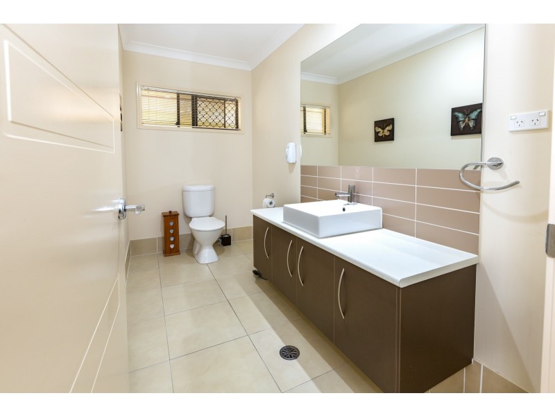 14 Hideaway Close, Narangba QLD 4504