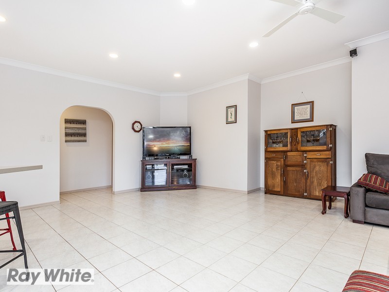 12 Fernan Ct, Murrumba Downs QLD 4503