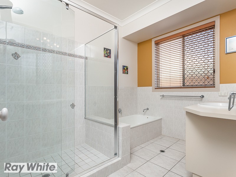 12 Fernan Ct, Murrumba Downs QLD 4503
