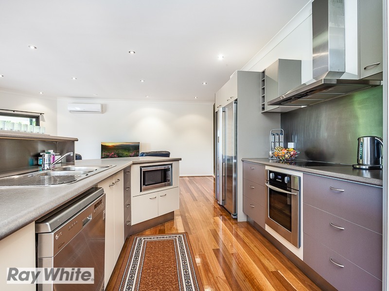 3 Pardalote Place, Cashmere QLD 4500