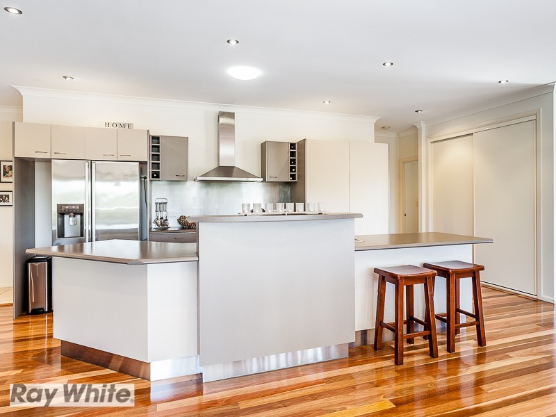 3 Pardalote Place, Cashmere QLD 4500