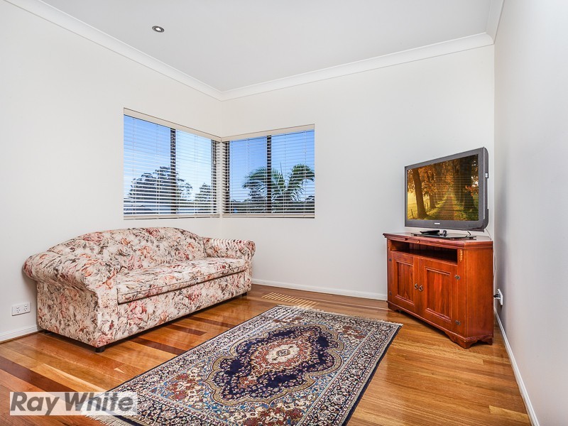 3 Pardalote Place, Cashmere QLD 4500