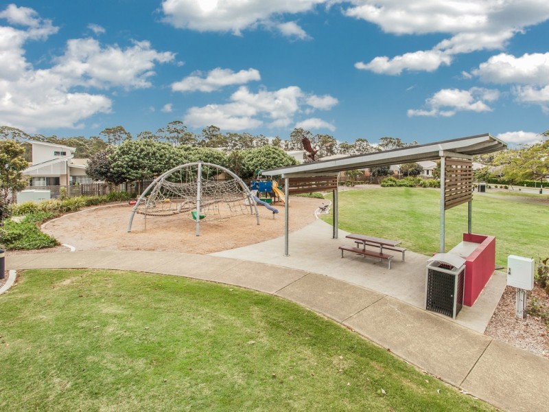 8/23 Essencia Avenue, Dakabin QLD 4503