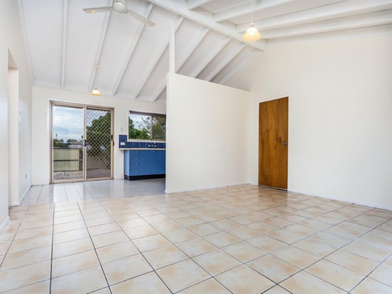 10 Ravenscraig Crt, Kallangur QLD 4503