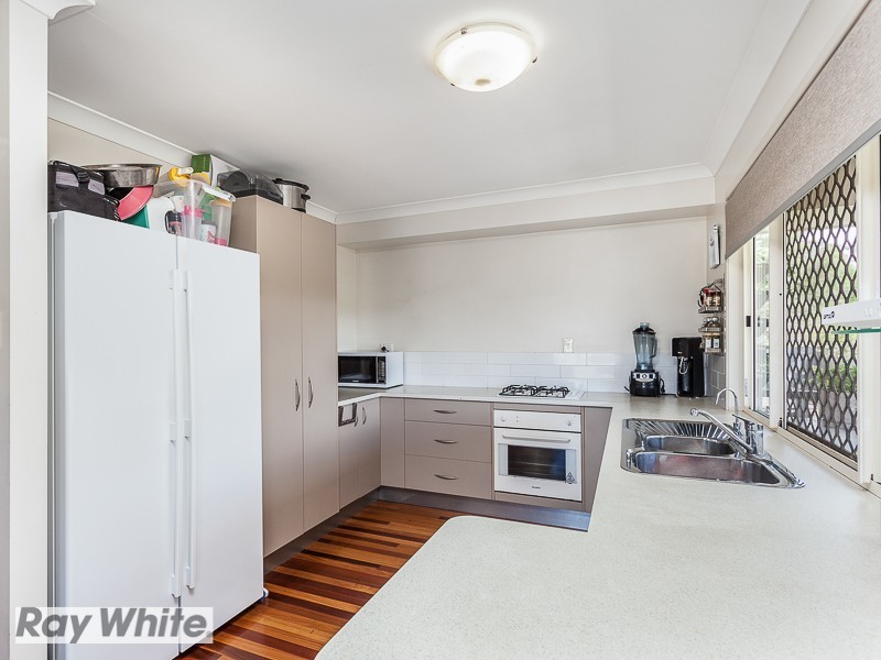 2 Justine Mary, Kallangur QLD 4503
