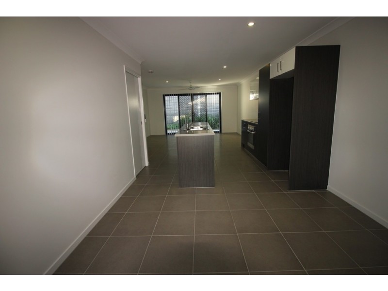 47/11 Ashley Ct, Kallangur QLD 4503