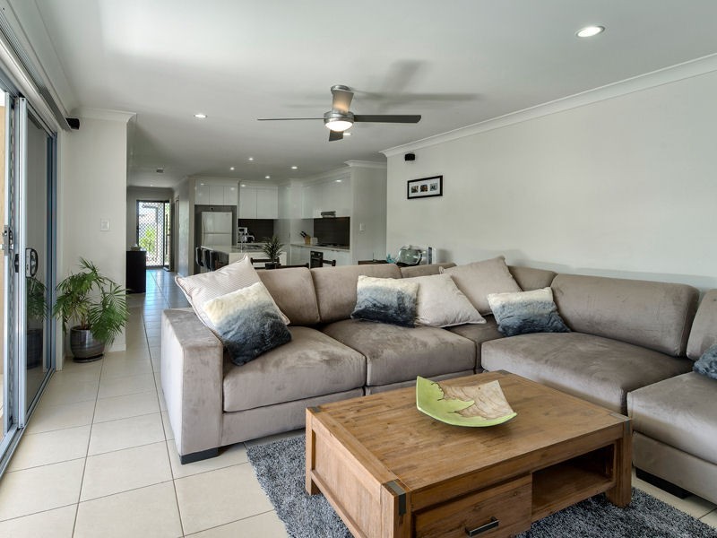 35 Beerwah Parade, Kallangur QLD 4503