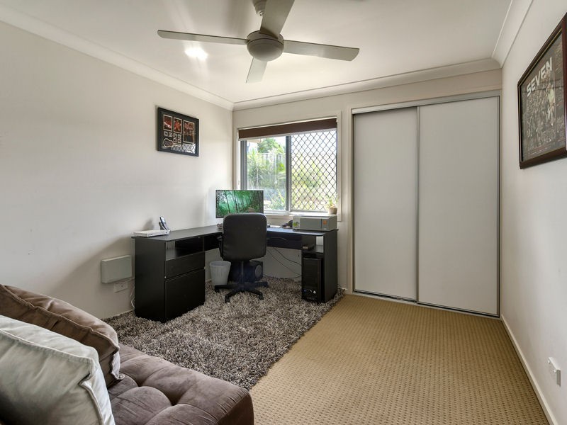 35 Beerwah Parade, Kallangur QLD 4503