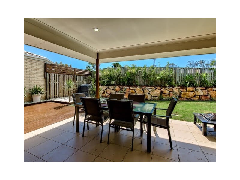 35 Beerwah Parade, Kallangur QLD 4503