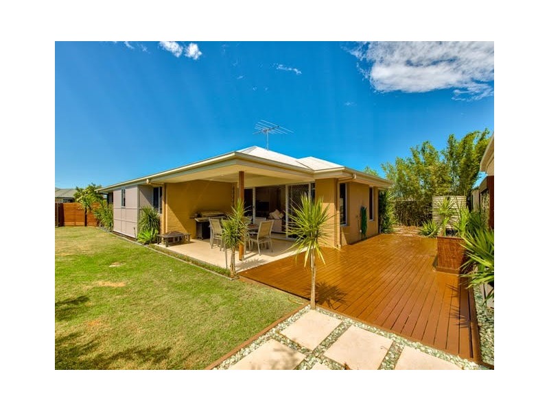 35 Beerwah Parade, Kallangur QLD 4503
