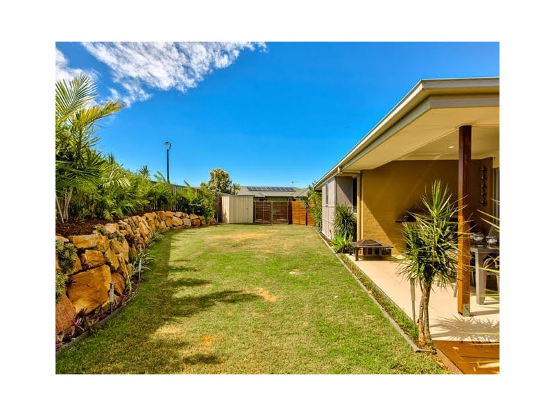 35 Beerwah Parade, Kallangur QLD 4503