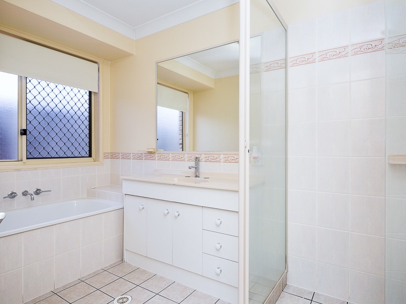 4 Hervey Street, North Lakes QLD 4509