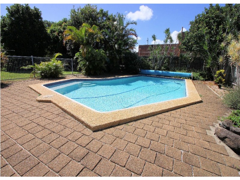 15 Selby St, Kallangur QLD 4503