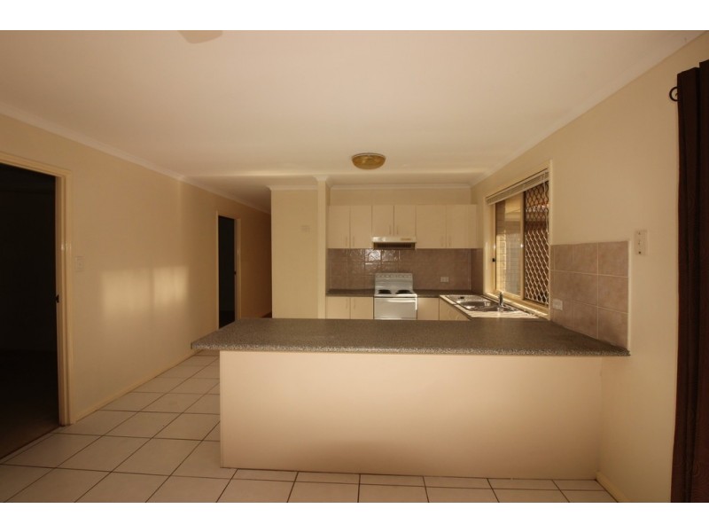 5 Lockhart Place, Murrumba Downs QLD 4503