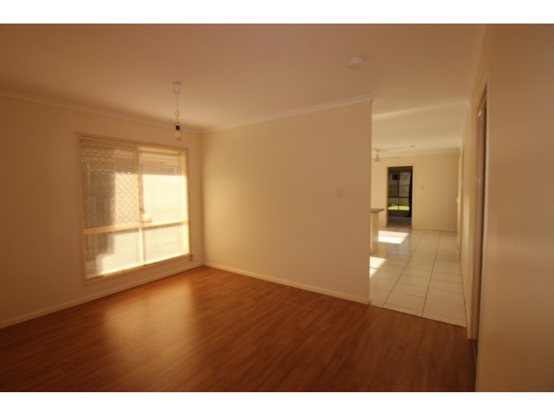 5 Lockhart Place, Murrumba Downs QLD 4503