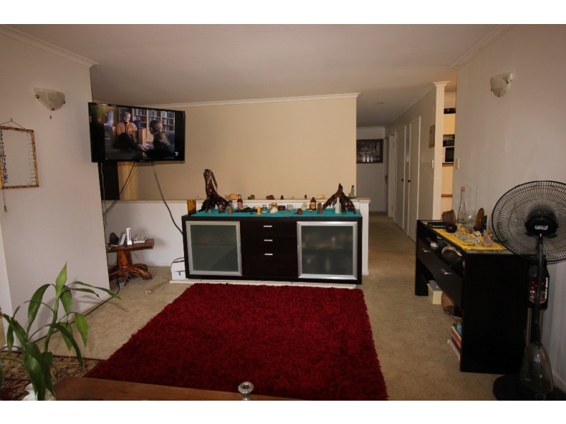 1 Mark St, Kallangur QLD 4503