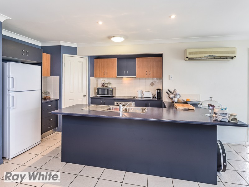 1 Brimstone Crt, Kallangur QLD 4503