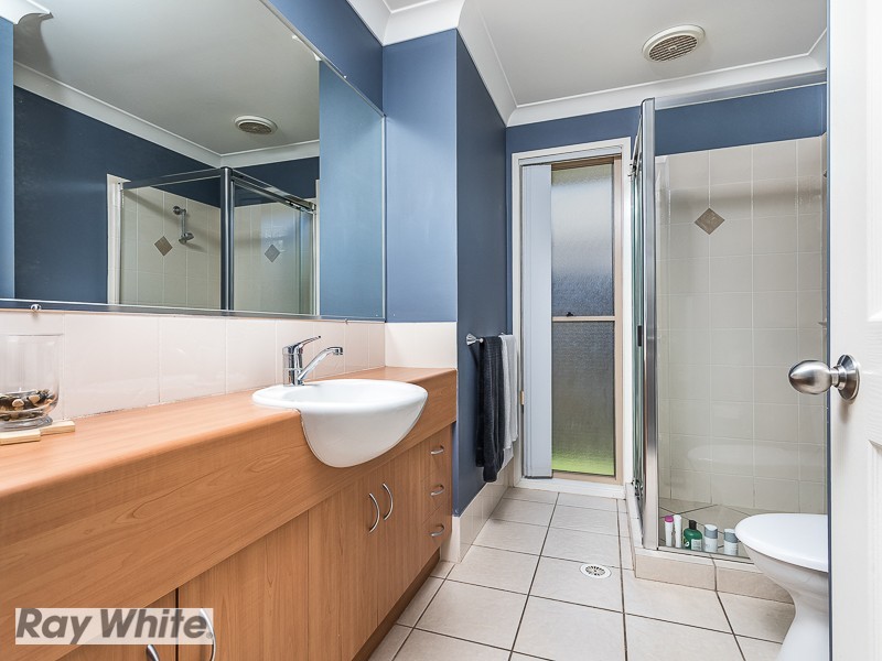 1 Brimstone Crt, Kallangur QLD 4503