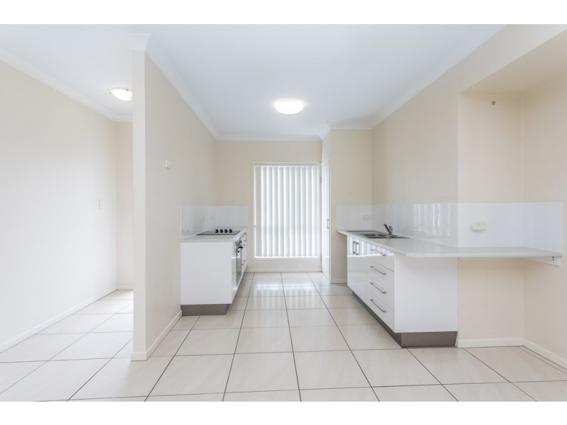1/108a Brickworks rd, Kallangur QLD 4503