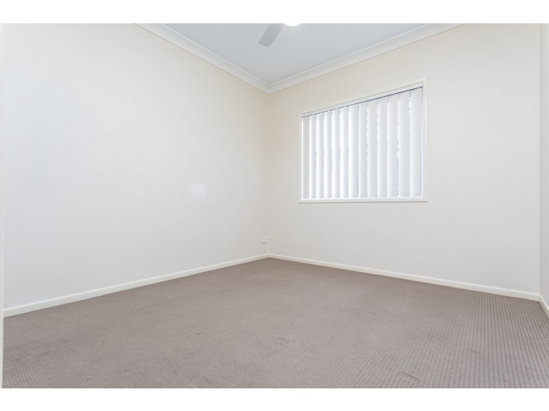 1/108a Brickworks rd, Kallangur QLD 4503
