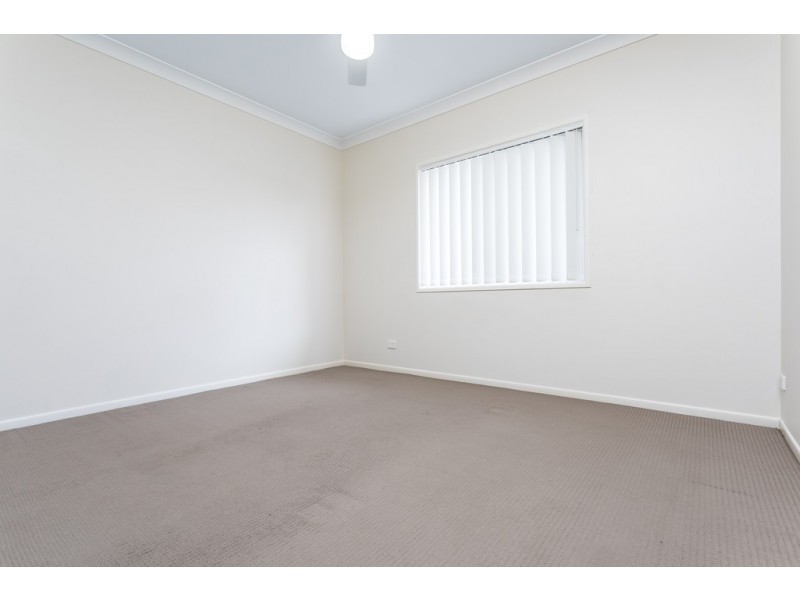 1/108a Brickworks rd, Kallangur QLD 4503