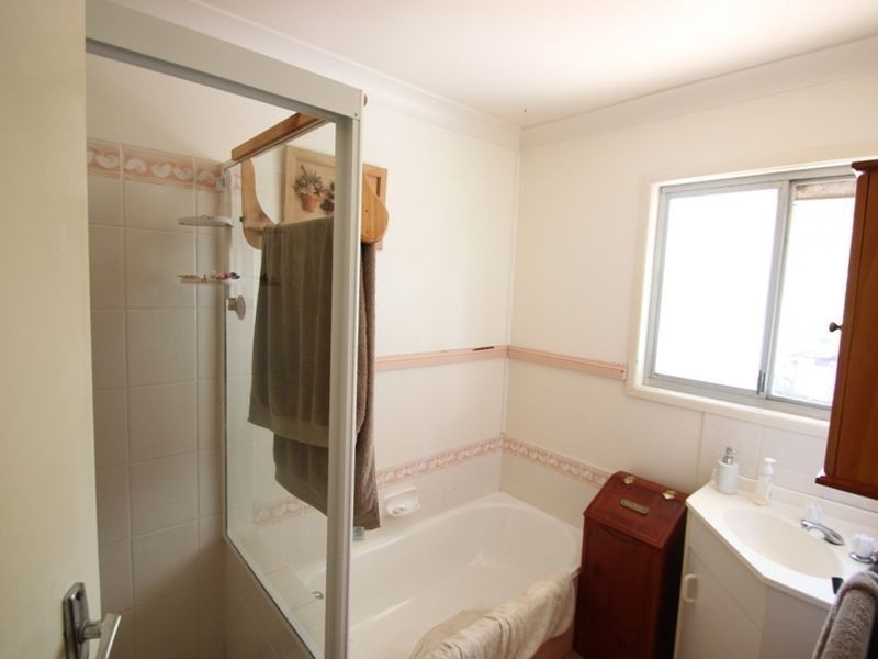 16 Somerset, Kallangur QLD 4503