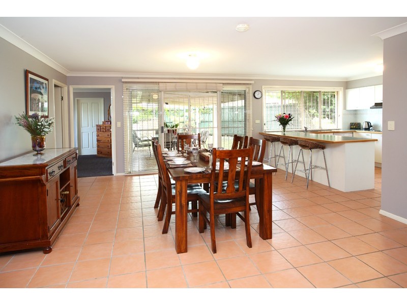 15 Hawkhurst Ct, Murrumba Downs QLD 4503