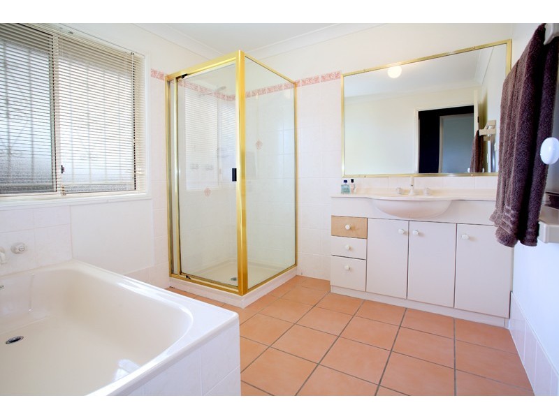 15 Hawkhurst Ct, Murrumba Downs QLD 4503