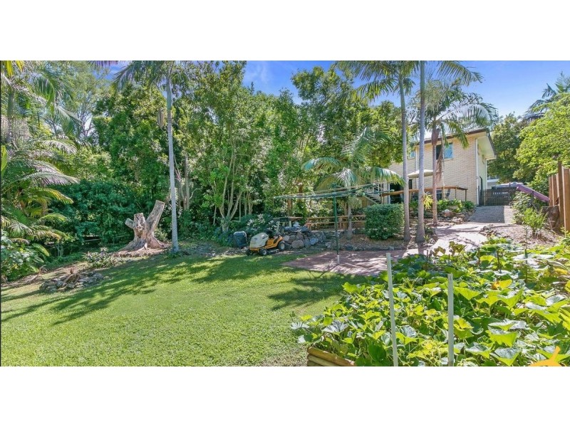 13 Connors Street, Petrie QLD 4502