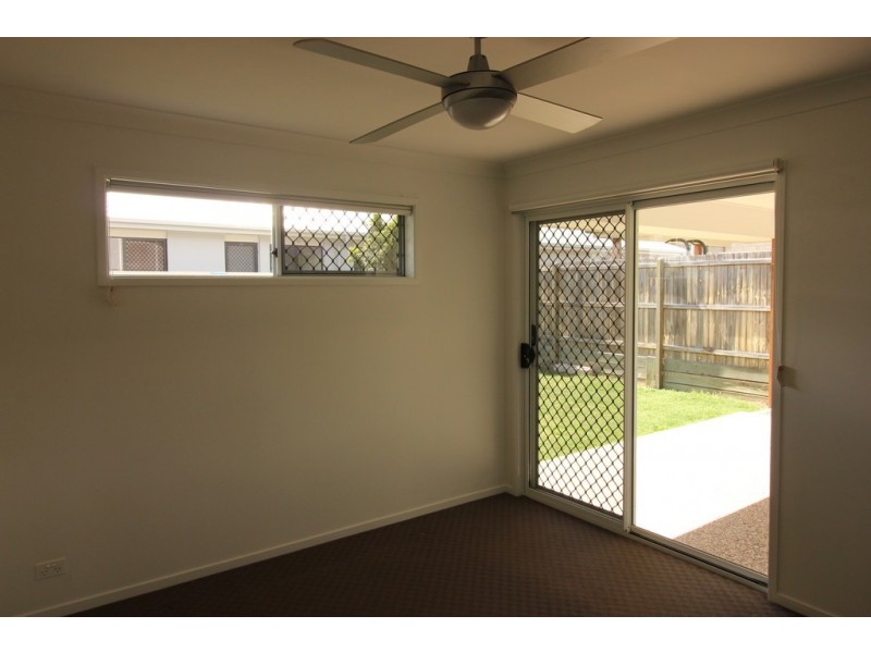 2/5 Elizabeth, Griffin QLD 4503
