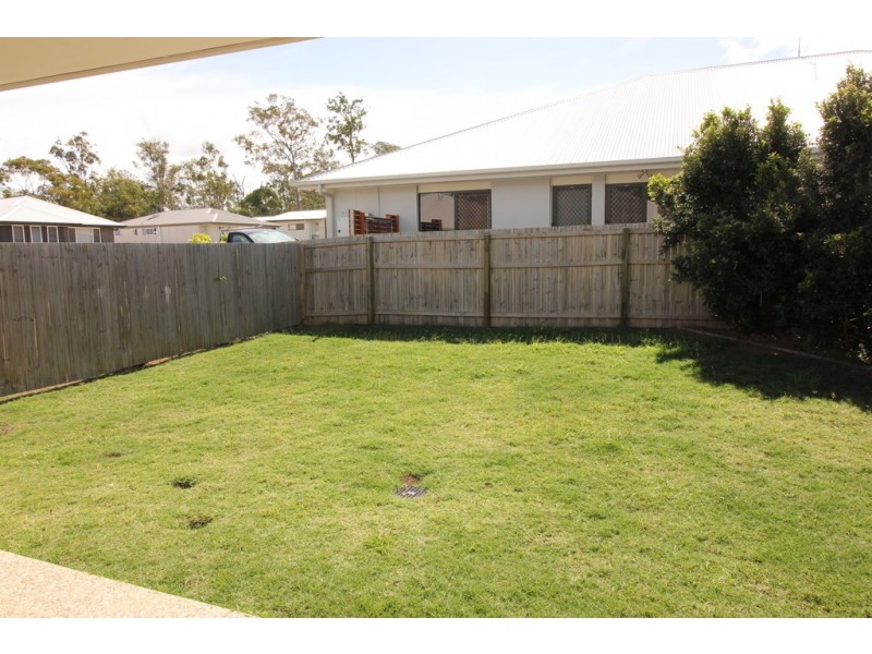2/5 Elizabeth, Griffin QLD 4503