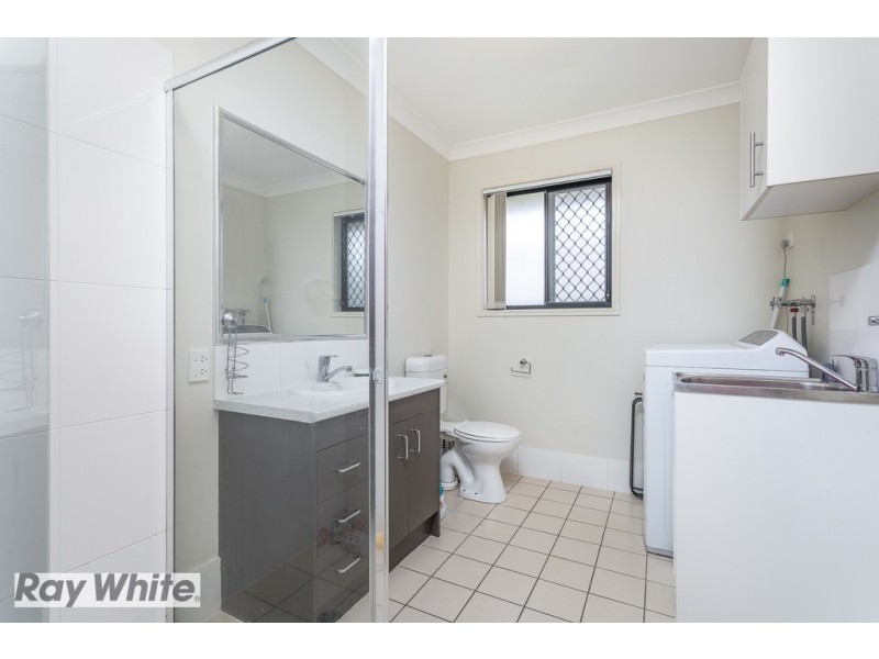 8 Burns Pde, Kallangur QLD 4503