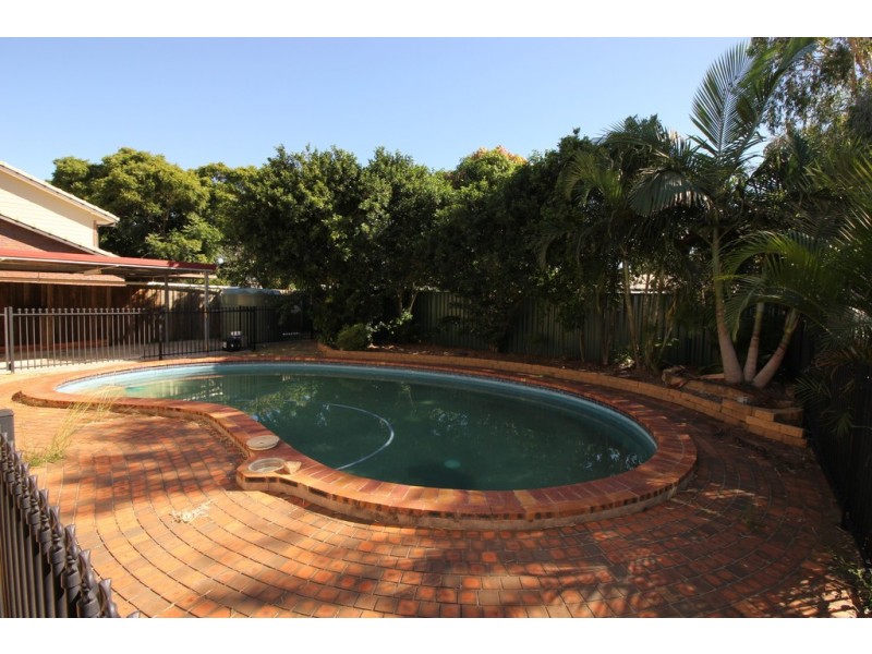 1 Mark Street, Kallangur QLD 4503