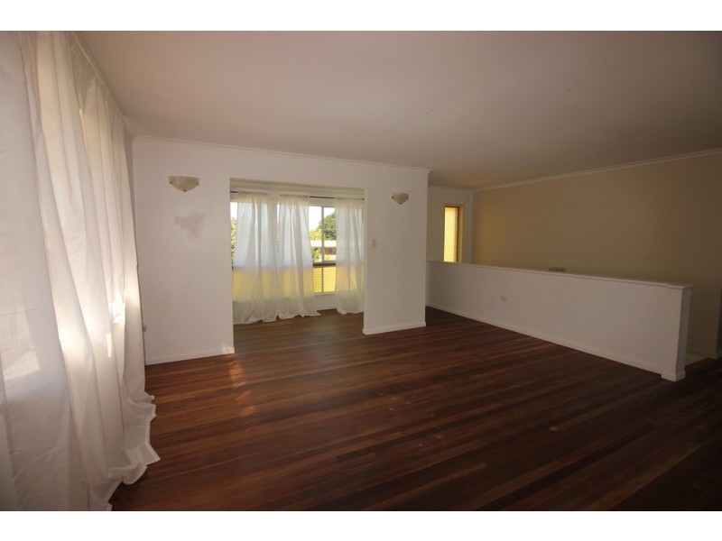 1 Mark Street, Kallangur QLD 4503