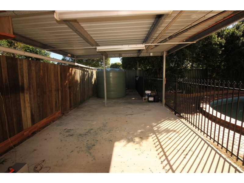 1 Mark Street, Kallangur QLD 4503