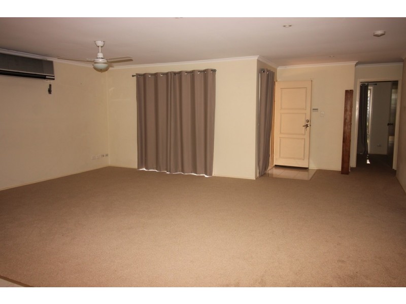 61 McNeil Rd, Kallangur QLD 4503