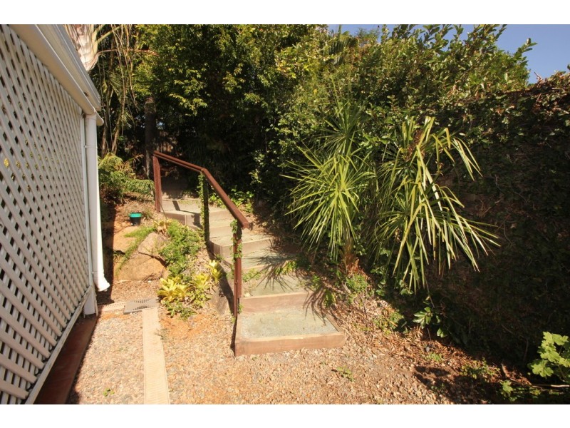 61 McNeil Rd, Kallangur QLD 4503