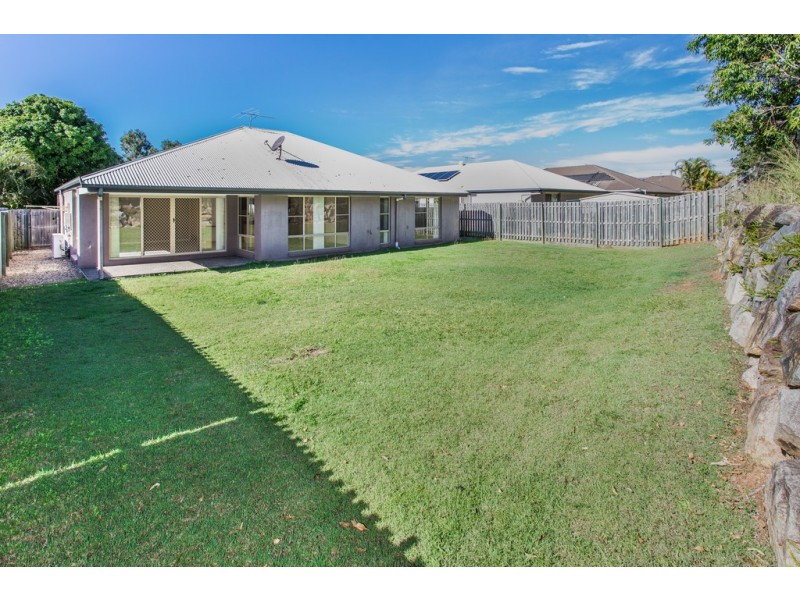 66 Butterfly Dr, Kallangur QLD 4503