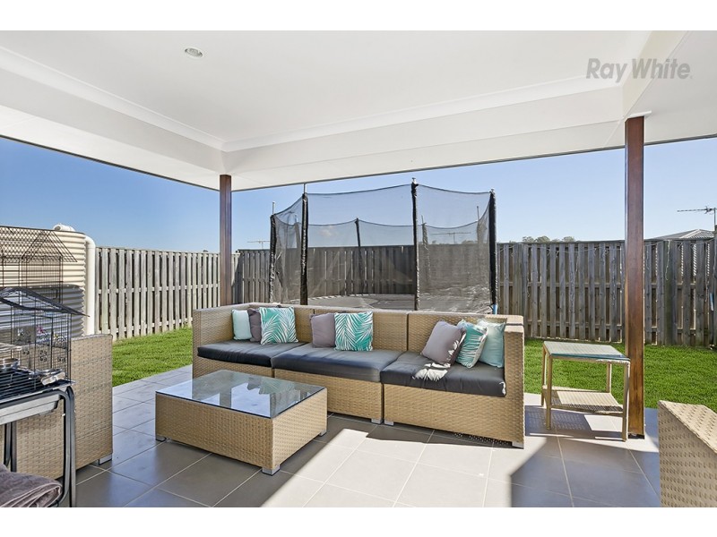 89 Glass House Cct, Kallangur QLD 4503