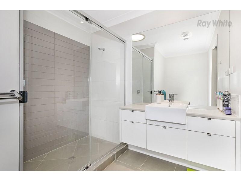 89 Glass House Cct, Kallangur QLD 4503