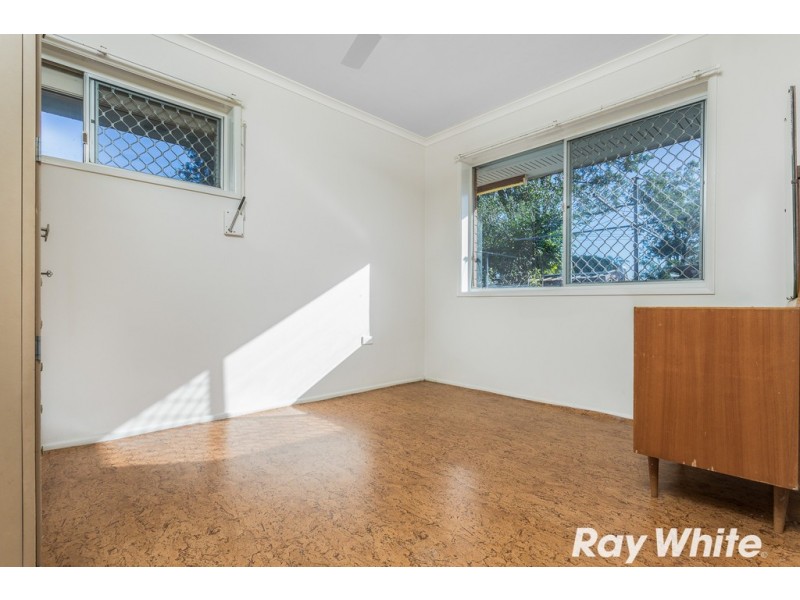 27 Johnson Street, Kallangur QLD 4503