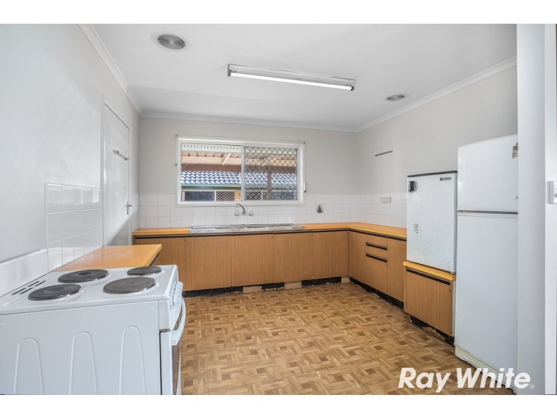 27 Johnson Street, Kallangur QLD 4503