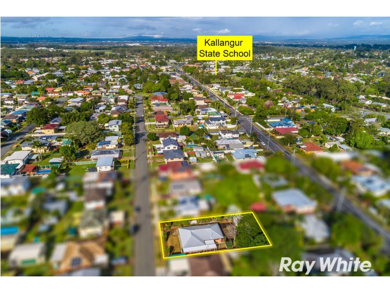 27 Johnson Street, Kallangur QLD 4503