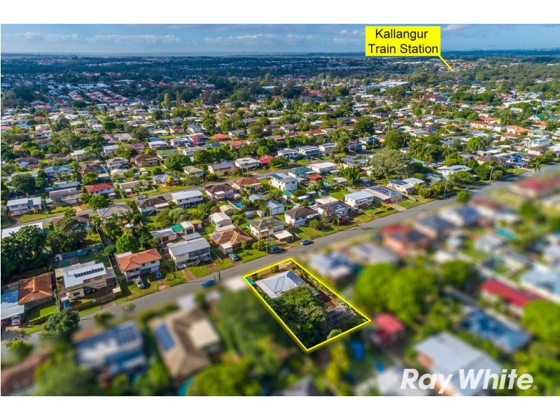 27 Johnson Street, Kallangur QLD 4503