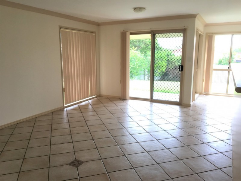 15 Azure Crescent, Griffin QLD 4503