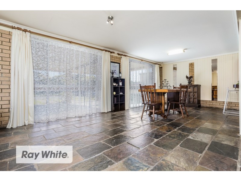 3 FORESTVILLE RD, Petrie QLD 4502