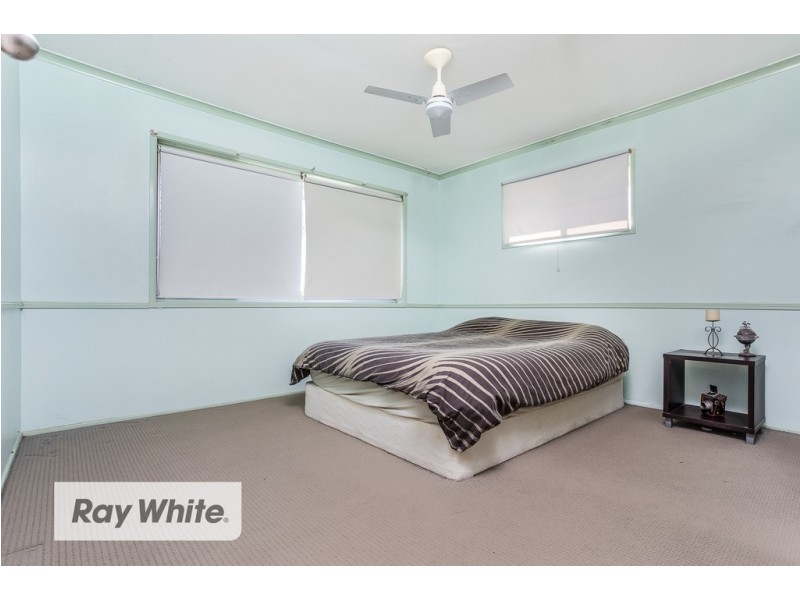 3 FORESTVILLE RD, Petrie QLD 4502