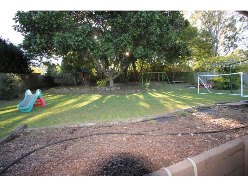 69 Rue Montaigne, Petrie QLD 4502